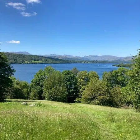 Semesterpark Troutbeck Hot Tub 4 *