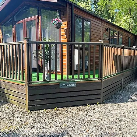 Troutbeck Hot Tub 4