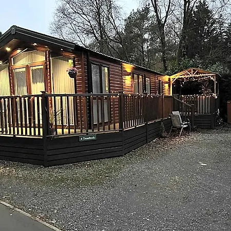 Village de vacances Troutbeck Hot Tub 4
