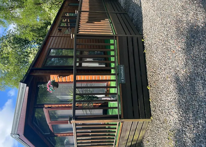 Troutbeck Hot Tub 4 *